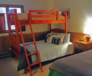Photo 4 - Hideout Chalet