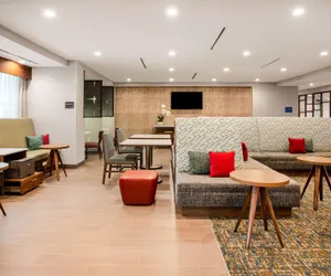 Photo 4 - Hampton Inn & Suites North Port