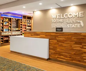 Photo 5 - Hampton Inn & Suites North Port