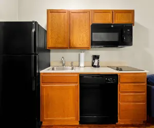 Photo 2 - Suburban Studios Morgantown