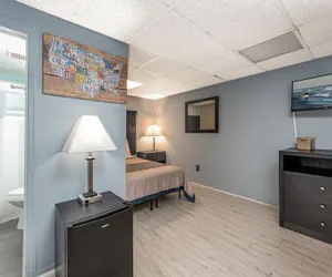 Photo 4 - Hammock Inn & Suites - Jersey Shore