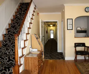 Photo 3 - Key West Motel