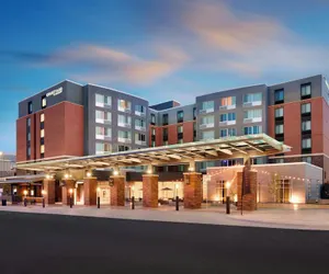 Photo 2 - Courtyard by Marriott Lincoln Downtown