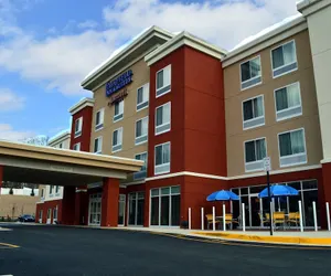 Photo 2 - Fairfield Inn & Suites by Marriott Quantico Stafford