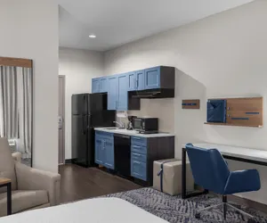 Photo 4 - Candlewood Suites Alexandria by IHG