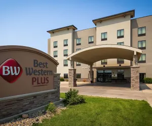 Photo 2 - Best Western Plus Williston Hotel & Suites