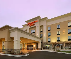 Photo 2 - Hampton Inn Cleveland, TN