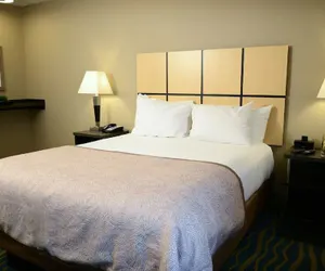 Photo 3 - Candlewood Suites Denver Northeast - Brighton, an IHG Hotel