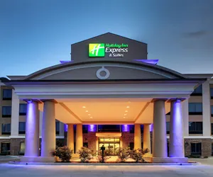 Photo 2 - Holiday Inn Express Hotel & Suites Natchez South by IHG