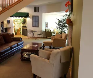 Photo 2 - Brook Pointe Inn