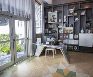 Photo 3 - Lincoln Arms Suites