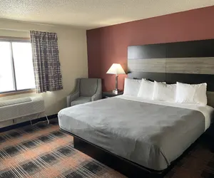 Photo 4 - Baymont by Wyndham Waupun