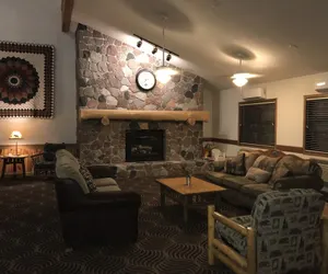 Photo 5 - Boarders Inn & Suites by Cobblestone Hotels - Wautoma