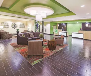 Photo 4 - La Quinta Inn & Suites by Wyndham Pecos