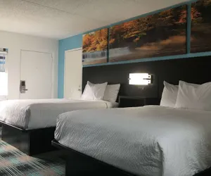 Photo 4 - Days Inn by Wyndham Calhoun GA I-75 and US-41