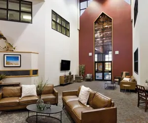 Photo 2 - Cedar Shore Resort