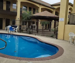 Photo 2 - Texas Inn and Suites - Rio Grande Valley