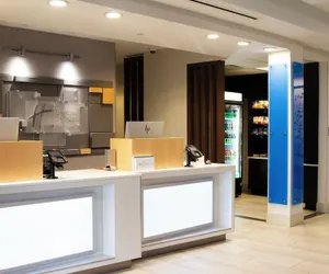 Photo 3 - Holiday Inn Express and Suites Overland Park by IHG