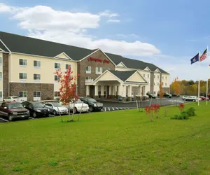 Photo 2 - Hampton Inn Bangor