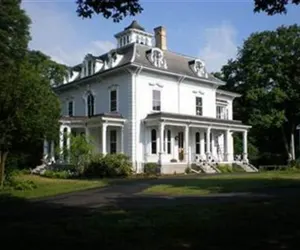 Photo 2 - The Proctor Mansion Inn