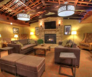 Photo 3 - Hampton Inn Pigeon Forge