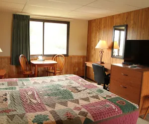 Photo 4 - Denali Park Hotel