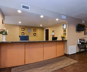 Photo 5 - Comfort Inn & Suites Page at Lake Powell