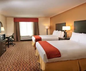 Photo 3 - Holiday Inn Express Hotel & Suites Pearsall, an IHG Hotel