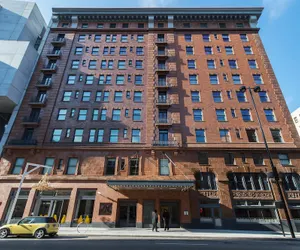 Photo 2 - 21c Museum Hotel Cincinnati