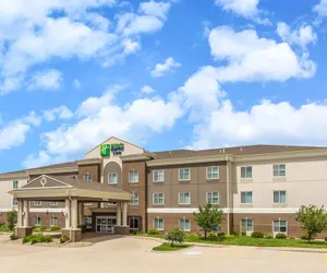 Photo 2 - Holiday Inn Express Hotel & Suites Albert Lea - I-35, an IHG Hotel