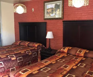 Photo 5 - Economy Inn