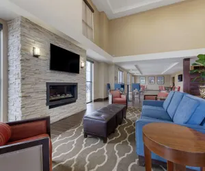 Photo 5 - Comfort Suites and Conference Center