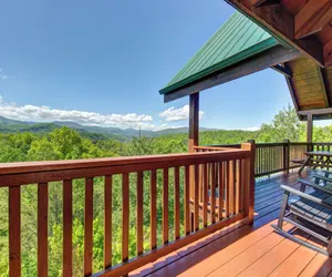 Photo 5 - Eagles Point Lodge