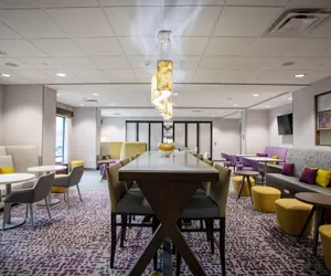 Photo 2 - Hampton Inn Lexington, TN