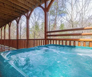 Photo 4 - Pine Tree Lodge
