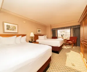 Photo 5 - Reno Suites