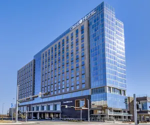 Photo 2 - Omni Oklahoma City Hotel