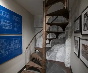 Photo 3 - The Bee Hotel Danville