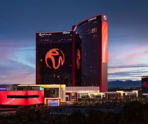 Photo 2 - Las Vegas Hilton at Resorts World