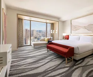 Photo 5 - Conrad Las Vegas at Resorts World