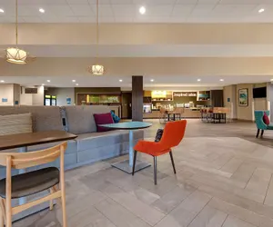 Photo 5 - Home2 Suites by Hilton Gulf Breeze Pensacola Area