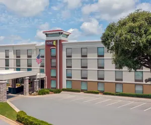 Photo 2 - Home2 Suites by Hilton Gulf Breeze Pensacola Area