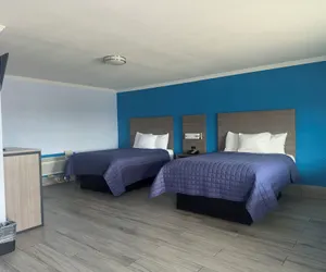 Photo 5 - Carrizo Executive Inn