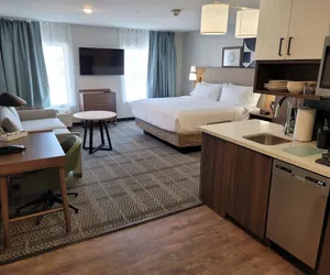 Photo 2 - Staybridge Suites Louisville Expo Center by IHG