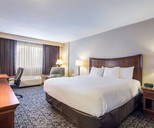 Photo 4 - Cayuga Blu Hotel