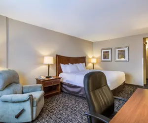 Photo 5 - Cayuga Blu Hotel