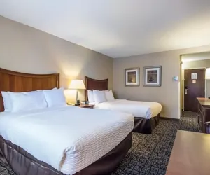 Photo 2 - Cayuga Blu Hotel