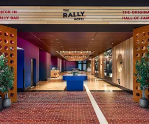 Photo 3 - The Rally Hotel at McGregor Square