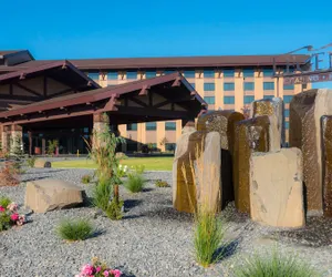 Photo 2 - Legends Casino Hotel