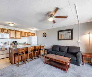 Photo 2 - Waikiki Banyan High Level Condo with Private Lanai by Koko Resort Vacation Rentals